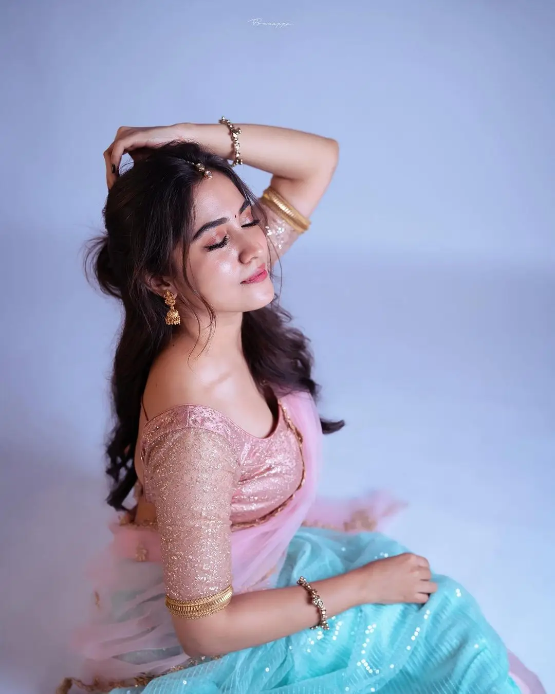 KANNADA ACTRESS RACHANA RAI IN BLUE LEHENGA PINK CHOLI